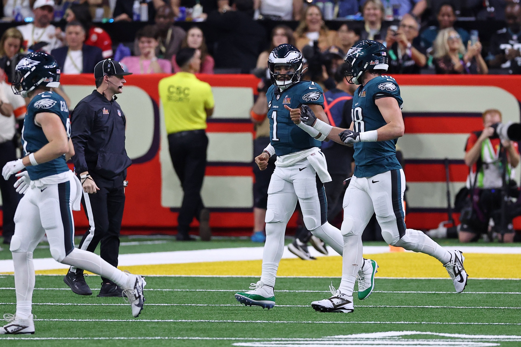 Eagles Trade Dallas Goedert