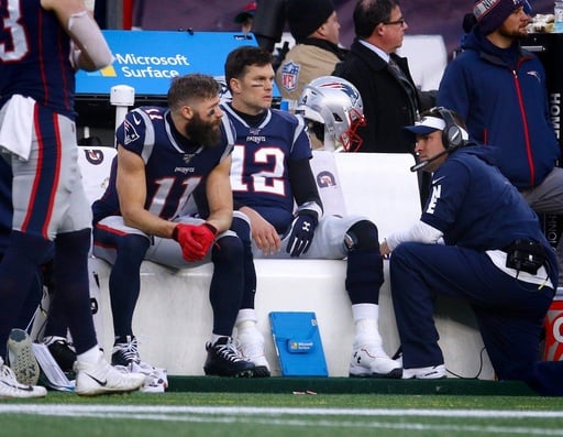 Quarterback Tom Brady